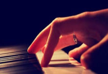 52分10板8助5断！库里刷爆NBA纪录，科尔盛赞吉巴，湖勇大战可期.